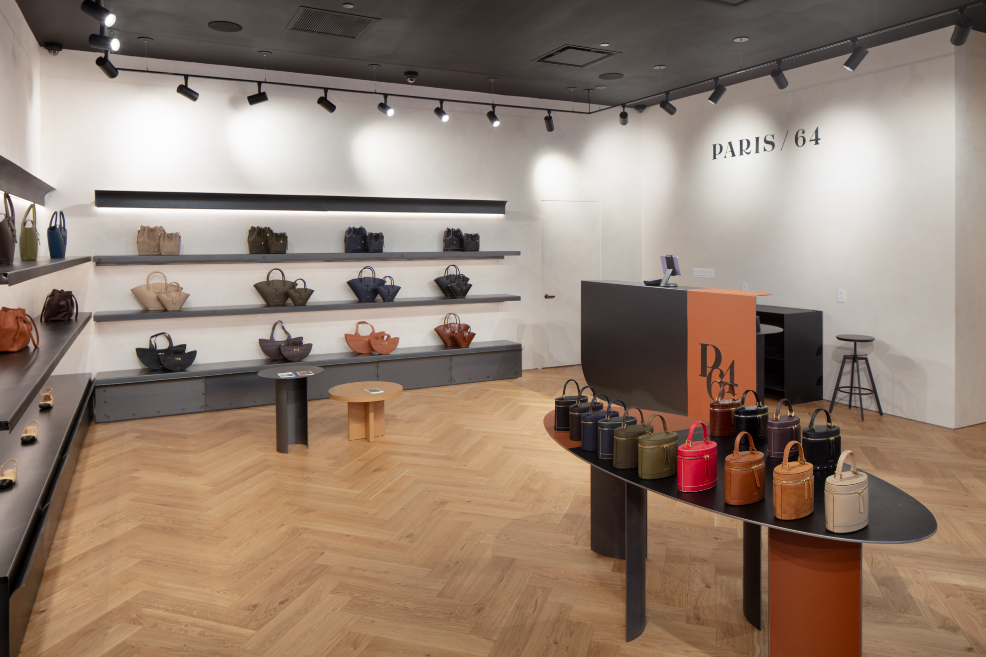 Kahn-Paris-64-0018-LowRes