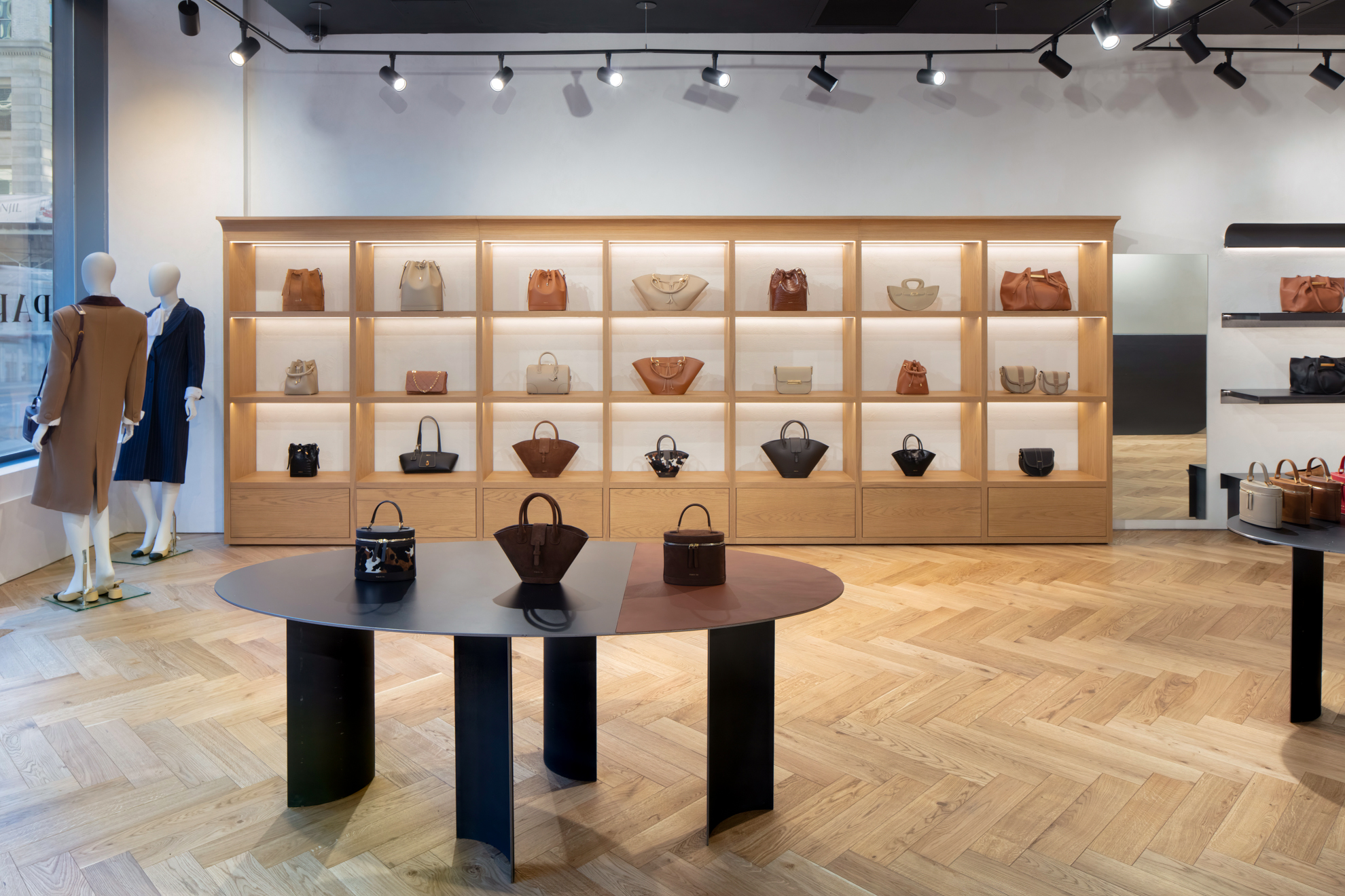 Kahn-Paris-64-0031-LowRes