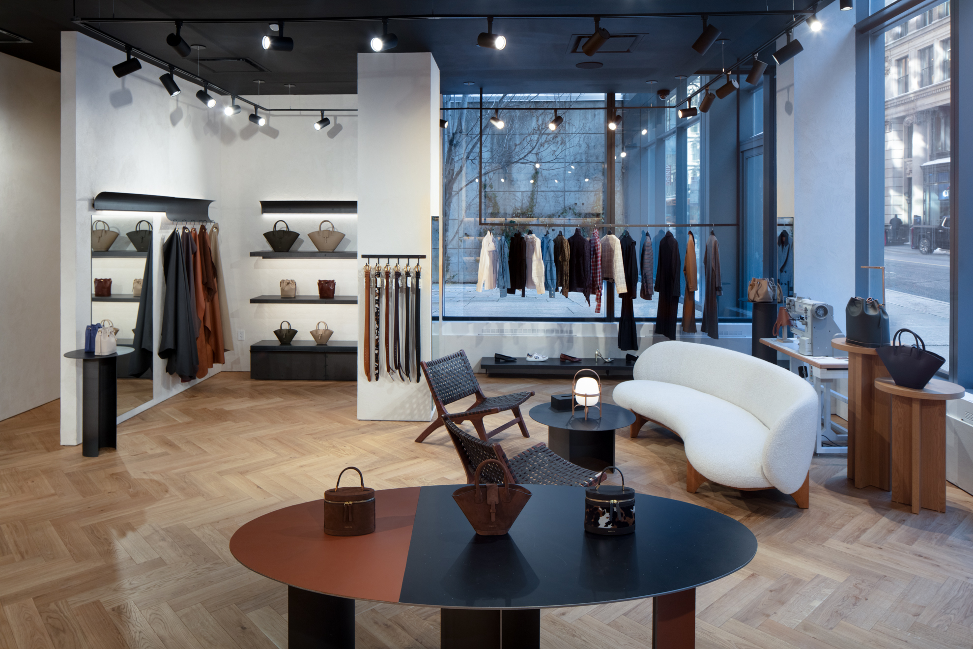 Kahn-Paris-64-0037-LowRes